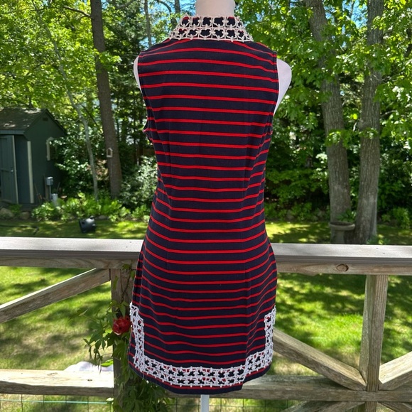 Sail to Sable Star Spangled Shift Dress Size S in Navy/Red Stripe - Picture 8 of 11